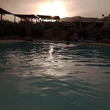 Cuccuru Relax - B Casa vacanze *