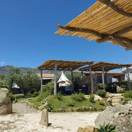 Cuccuru Relax - B Iun Q9882 * Orosei